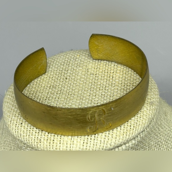 Gold-tone Cuff Bracelet “R” Monogram Engraving‎ - Picture 1 of 9